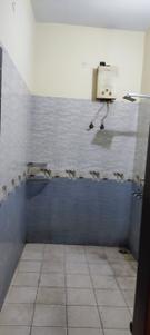 Kitchen Image of 1810 Sq.ft 3 BHK Builder Floor for rent in Mapsko Garden Estate, Sector 27 Sonipat for Rs. 13500