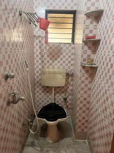 Bathroom Image of 850 Sq.ft 2 BHK Apartment / Flat for sale in Santoshpur Kolkata for Rs. 5200000