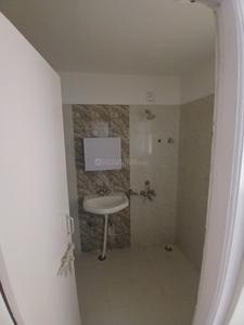 Bathroom Image of 1800 Sq.ft 3 BHK Apartment / Flat for rent in Jankipuram Extension Lucknow for Rs. 21000