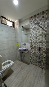 Bathroom Image of 3600 Sq.ft 4 BHK Villa for sale in Thaltej Ahmedabad for Rs. 46000000