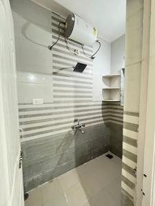 Bathroom Image of 600 Sq.ft 1 BHK Apartment / Flat for rent in Mundhwa Pune for Rs. 32000