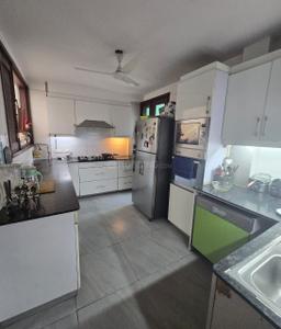 Kitchen Image of 2050 Sq.ft 3 BHK Builder Floor for sale in Defence Colony New Delhi for Rs. 140000000