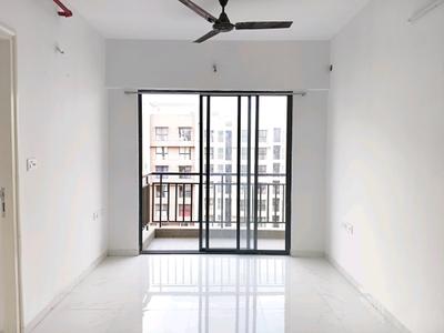 Living Room Image of 770 Sq.ft 1.5 BHK Apartment / Flat for rent in Runwal Gardens Phase 3 Bldg No 27 28, Dombivli East Thane for Rs. 16000