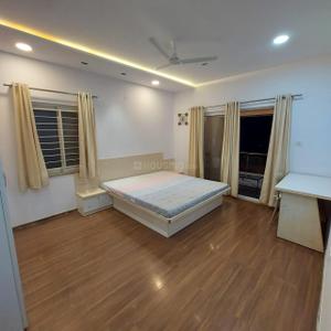 Bedroom Image of 1000 Sq.ft 2 BHK Apartment / Flat for rent in Kumar Picasso, Hadapsar Pune for Rs. 40000