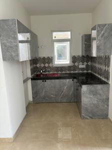 Kitchen Image of 900 Sq.ft 2.5 BHK Builder Floor for rent in Signature Global Park 2 And 3, Sector 36 Sohna for Rs. 26000