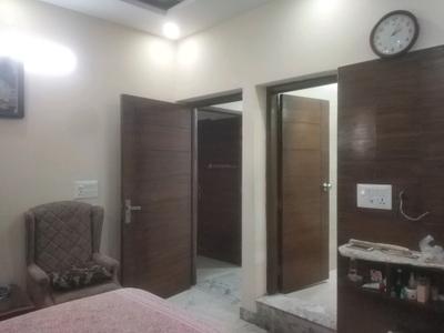 Bedroom Image of 1203 Sq.ft 3 BHK Builder Floor for sale in Siddhartha Extension New Delhi for Rs. 12500000