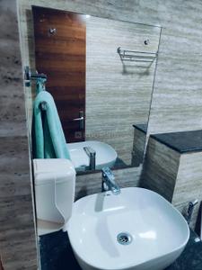 Bathroom Image of 1600 Sq.ft 3 BHK Apartment / Flat for rent in Unitech Fresco, Sector 50 Gurgaon for Rs. 75000