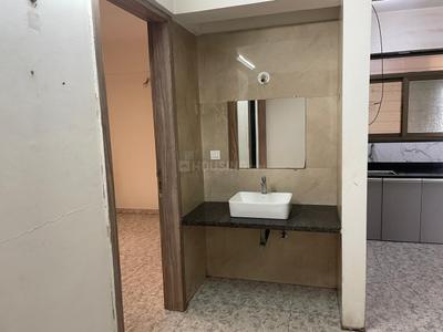 Bathroom Image of 1476 Sq.ft 3 BHK Apartment / Flat for rent in Anandvalli Nashik for Rs. 25000