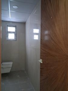 Common Bathroom Image of 1500 Sq.ft 3 BHK Apartment / Flat for sale in Capital Hometech Homes, Sector 51 Noida for Rs. 5500000