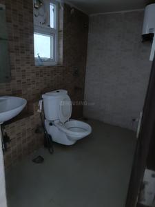 Bathroom Image of 1200 Sq.ft 3 BHK Apartment / Flat for rent in The 3C Lotus Zing, Sector 168 Noida for Rs. 28000