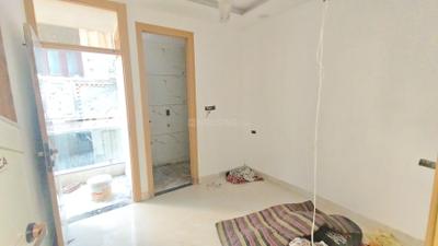 Bedroom Image of 540 Sq.ft 2 BHK Builder Floor for sale in Govindpuri New Delhi for Rs. 6000000