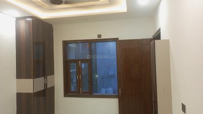 Bedroom Image of 900 Sq.ft 3 BHK Builder Floor for sale in Pitampura New Delhi for Rs. 11200000