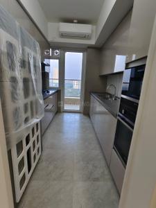 Kitchen Image of 1870 Sq.ft 3 BHK Builder Floor for rent in DLF One Midtown, Karampura New Delhi for Rs. 150000