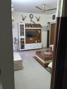 Bedroom Image of 1133 Sq.ft 2 BHK Apartment / Flat for sale in SRS Royal Hills, Sector 87 Faridabad for Rs. 8700000