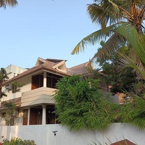 Image of 3000 Sq.ft 4 BHK Independent House for sale in Edappally, Kochi for Rs. 24000000