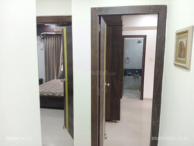 Bedroom Image of 2350 Sq.ft 3 BHK Apartment / Flat for sale in Devnandan Summit, Sargasan Gandhinagar for Rs. 6700000