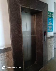 Image of 1390 Sq.ft 3 BHK Apartment / Flat for sale in Amrapali Sapphire, Sector 45, Noida for Rs. 15500000