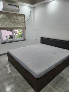 Bedroom Image of 1700 Sq.ft 3 BHK Builder Floor for rent in Kalighat Kolkata for Rs. 100000