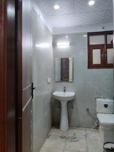 Bedroom Two Image of 1300 Sq.ft 3 BHK Apartment / Flat for sale in Lal Kuan Ghaziabad for Rs. 5965000