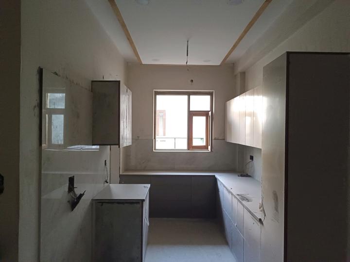 Sector 37 Main Image 1