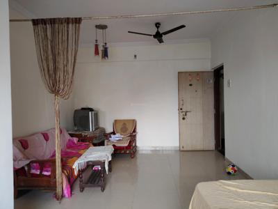 Living Room Image of 1050 Sq.ft 2 BHK Apartment / Flat for sale in Haware Splendor, Kharghar Navi Mumbai for Rs. 15500000