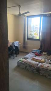 Bedroom Image of 2200 Sq.ft 3 BHK Apartment / Flat for rent in Ratnaakar Caledonia, Jodhpur Ahmedabad for Rs. 56000