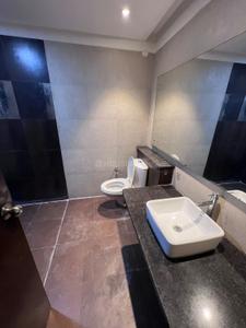 Bathroom Image of 2460 Sq.ft 3 BHK Apartment / Flat for rent in Janta Falcon View, JLPL Industrial Area Mohali for Rs. 85000