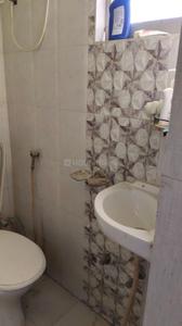 Bathroom Image of 450 Sq.ft 1 BHK Apartment / Flat for rent in Danapur Patna for Rs. 8000