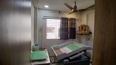 Bedroom Image of 1009 Sq.ft 2 BHK Apartment / Flat for sale in Patel Nagar Surat for Rs. 2650000