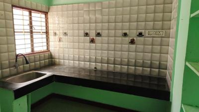 Kitchen Image of 950 Sq.ft 2 BHK Independent House for rent in Ganapathi Maanagar Coimbatore for Rs. 20000
