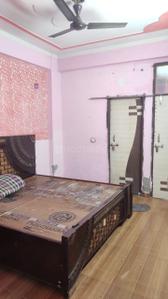 Bedroom Image of 1000 Sq.ft 3 BHK Builder Floor for rent in Rajendra Golden Homz, Sector 121 Noida for Rs. 21000