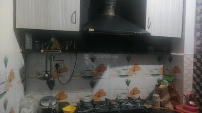 Kitchen Image of 500 Sq.ft 1 BHK Apartment / Flat for rent in Krishna Vatika, Nai Basti Dundahera Ghaziabad for Rs. 11000