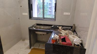 Kitchen Image of 675 Sq.ft 1.5 BHK Apartment / Flat for sale in Dahisar West Mumbai for Rs. 11000000