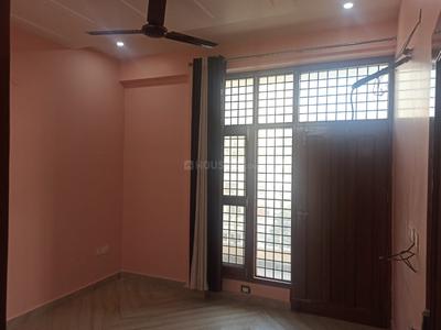 Bedroom Image of 1620 Sq.ft 3 BHK Independent House for rent in Unitech Vista Villas, Sector 46 Gurgaon for Rs. 40000