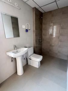 Bathroom Image of 1365 Sq.ft 3 BHK Apartment / Flat for sale in Oro Atlantis, Jankipuram Lucknow for Rs. 8900000