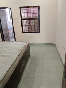 Bedroom Image of 850 Sq.ft 2 BHK Builder Floor for rent in Sector 63 A Noida for Rs. 20000
