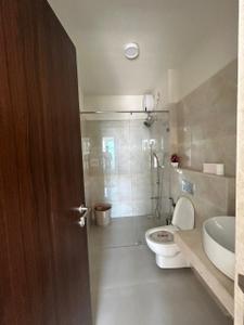 Bathroom Image of 1050 Sq.ft 2 BHK Apartment / Flat for sale in L And T Seawoods Residences, Seawoods Navi Mumbai for Rs. 28500000