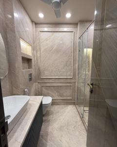 Bathroom Image of 2300 Sq.ft 3 BHK Builder Floor for rent in Sarvapriya Vihar New Delhi for Rs. 250000