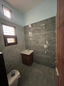Bathroom Image of 1305 Sq.ft 3 BHK Apartment / Flat for sale in Kharar Mohali for Rs. 6190000
