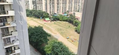 Image of 1640 Sq.ft 3 BHK Apartment / Flat for sale in Assotech The Nest, Crossings Republik, Ghaziabad for Rs. 12500000