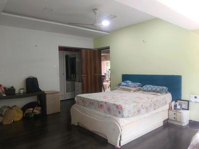 Bedroom Image of 1950 Sq.ft 4 BHK Apartment / Flat for sale in Kandivali West Mumbai for Rs. 50000000