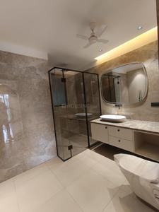 Bathroom Image of 3200 Sq.ft 4.5 BHK Builder Floor for sale in Independent Floors At DLF City Phase IV, DLF Phase 4 Gurgaon for Rs. 47500000