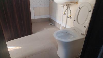 Image of 1900 Sq.ft 4 BHK Apartment / Flat for rent in Sector 11 Dwarka, New Delhi for Rs. 55000