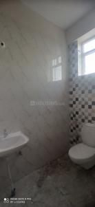 Bathroom Image of 1350 Sq.ft 2 BHK Apartment / Flat for rent in Kadubeesanahalli Bengaluru for Rs. 38000