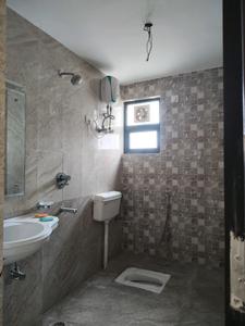 Common Bathroom Image of 1481 Sq.ft 3 BHK Apartment / Flat for sale in CGEWHO Kendriya Vihar, Phi II Greater Noida for Rs. 15800000