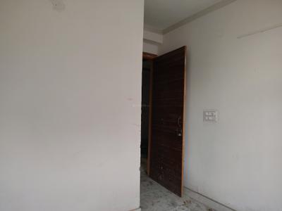 Bedroom Image of 650 Sq.ft 2 BHK Apartment / Flat for sale in Sangam Vihar New Delhi for Rs. 3500000