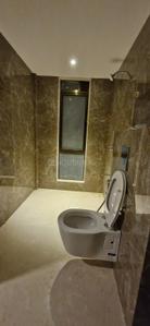 Bathroom Image of 3128 Sq.ft 4 BHK Apartment / Flat for sale in Shree Mahavir Parklands, Juhu Mumbai for Rs. 200000000
