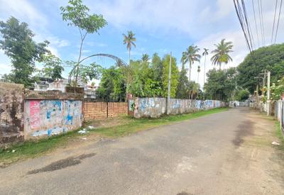 Image of 1740 Sq.ft Residential Plot / Land for sale in Aluva, Kochi for Rs. 4800000