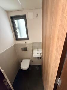 Bathroom Image of 495 Sq.ft 1 BHK Apartment / Flat for rent in Piramal Vaikunth, Thane West Thane for Rs. 28000