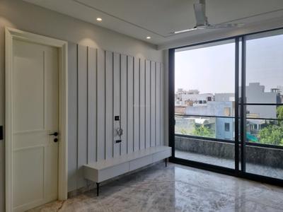 Bedroom Image of 3771 Sq.ft 4 BHK Builder Floor for sale in Janakpuri New Delhi for Rs. 105000000